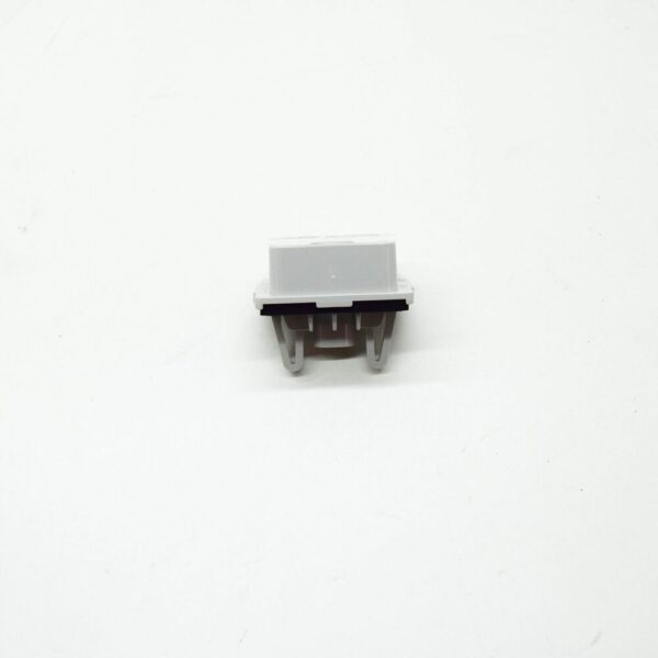 A0999067000 - MERCEDES-BENZ C-CLASS W205 Rear License Plate Light A0999067000 NEW GENUINE
