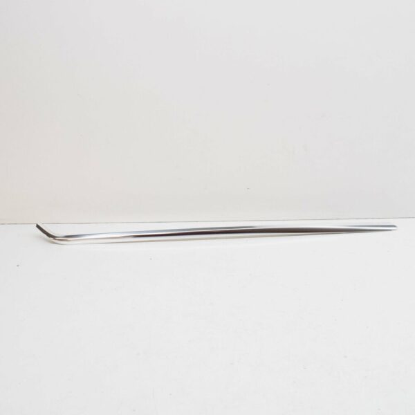 A1076980901 - NEW MERCEDES-BENZ SL R107 WINDSCREEN LEFT DRIP MOULDING A1076980901 ORIGINAL
