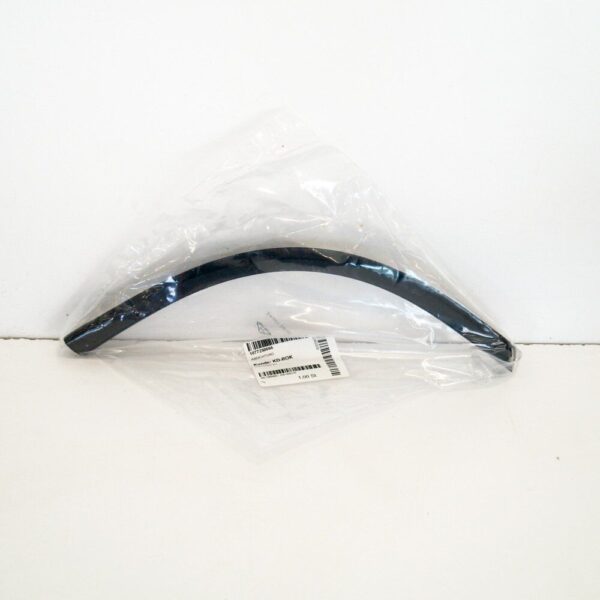 A1077250666 - NEW MERCEDES-BENZ SL R107 REAR RIGHT DOOR SEAL STRIP A1077250666 1988 ORIGINAL