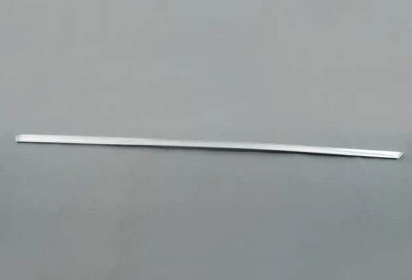 A1077280230 - NEW MB SL R107 FRONT RIGHT DOOR WINDOW GARNISH MOULDING A1077280230 ORIGINAL