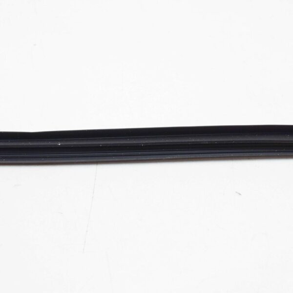A1087820098 - NEW MERCEDES-BENZ SALOON W123 SUNROF SEAL A1087820098