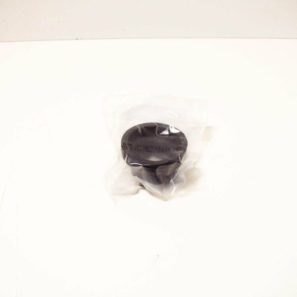 A1101860007 - NEW MERCEDES BENZ SL R129 OIL PUMP ADAPTER A1101860007 ORIGINAL