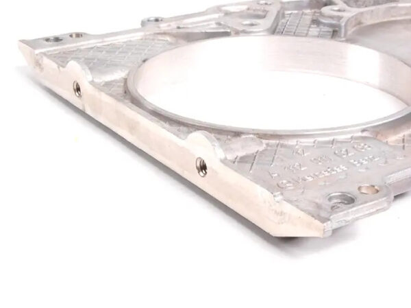 A1120110208 - NEW MERCEDES-BENZ E W210 CRANKSHAFT SEALING REAR COVER A1120110208 98-10