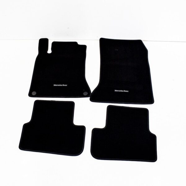 A1176808100699J57 - NEW MERCEDES-BENZ CLA C117 INTERIOR FLOOR MAT MATTE LHD A1176808100 2016 GENUINE