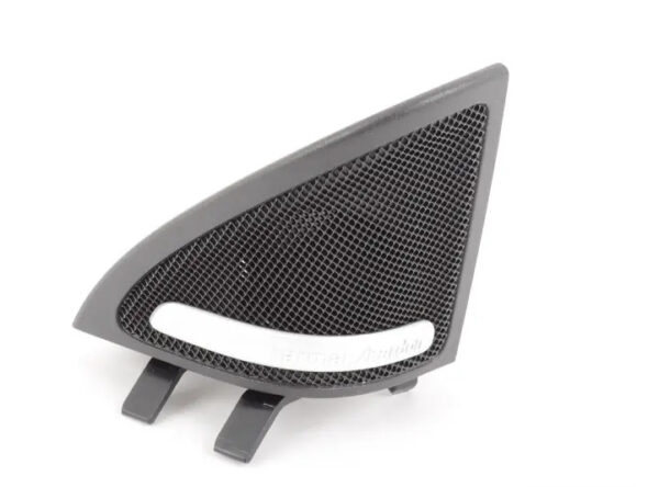 A11772004119H68 - New Genuine MB CLA Class W117 Left Tweeter Cover A11772004119H68