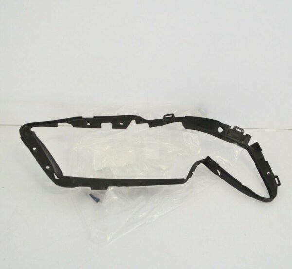 A1178260158 - NEW MERCEDES BENZ CLA C117 FRONT RIGHT HEADLIGHT SEAL A1178260158 2015 14-18