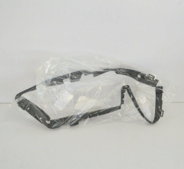 A1178260158 - NEW MERCEDES BENZ CLA C117 FRONT RIGHT HEADLIGHT SEAL A1178260158 2015 14-18