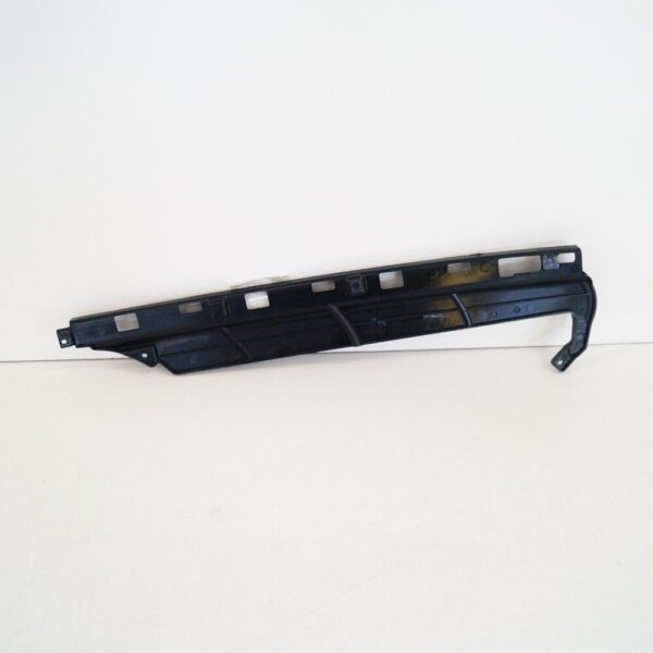 A1178880438 - NEW MERCEDES BENZ CLA C117 FRONT GRILLE RIGHT DEFLECTOR A1178880438 ORIGINAL