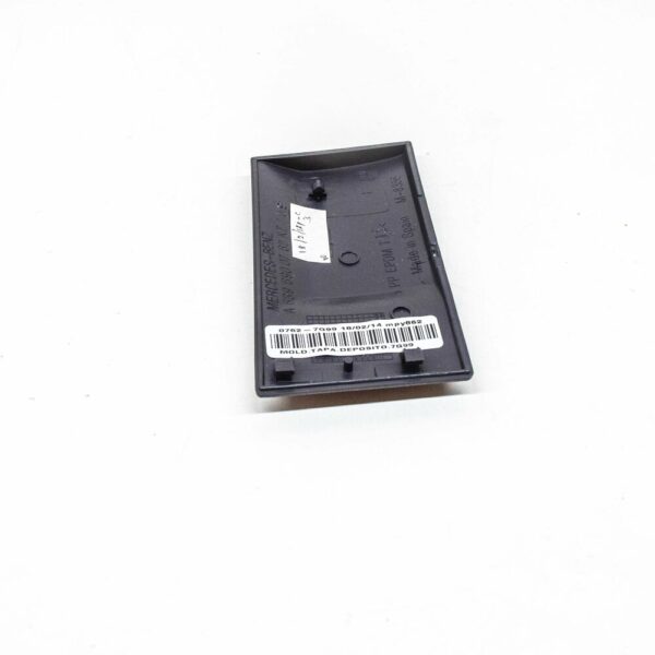 A63969007627G99 - NEW MB VIANO W639 VITO TANK FLAP MOLDING TRIM A63969007627G99 ORIGINAL
