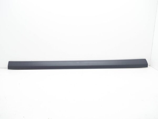 A63969011627G99 - MB VITO W639 Front Right Door Lower Moulding Trim A63969011627 G99 NEW GENUINE