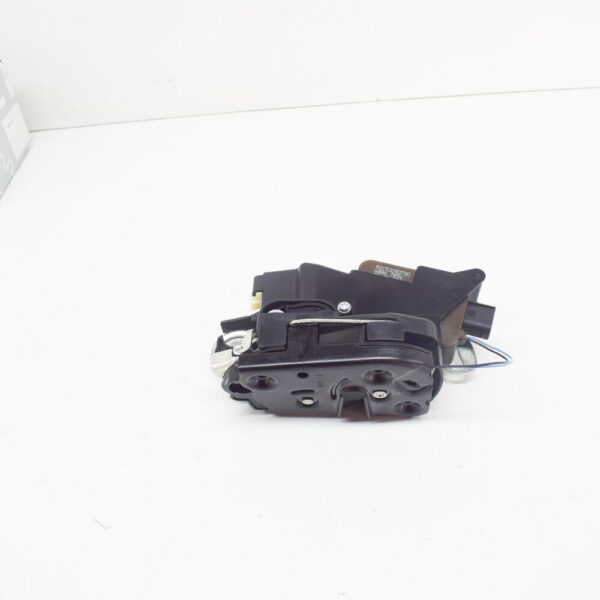 A6397200800 - NEW MERCEDES-BENZ VITO W639 FRONT RIGHT DOOR LOCK RHD A6397200800 ORIGINAL