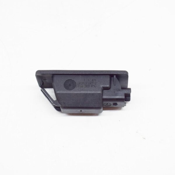 A6398200256 - NEW MERCEDES-BENZ VITO W639 REAR LICENSE PLATE LAMP A6398200256 ORIGINAL