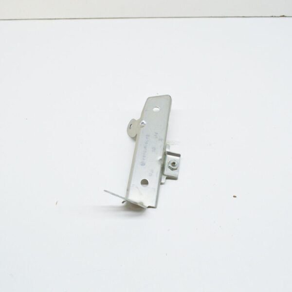 A6421410740 - NEW MB ML W164 TRANSVERSE PIPE TO CYLINDER HEAD BRACKET A6421410740 ORIGINAL