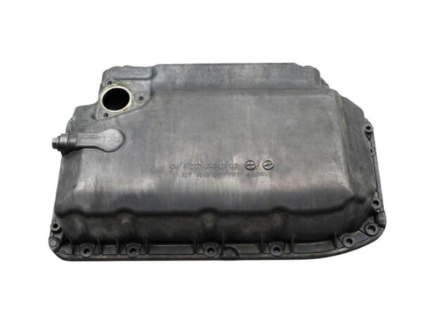 A6510100413 - NEW MERCEDES-BENZ VITO W639 OIL PAN LOWER PART A6510100413 ORIGINAL