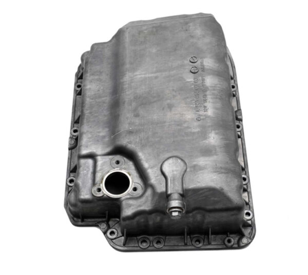 A6510100413 - NEW MERCEDES-BENZ VITO W639 OIL PAN LOWER PART A6510100413 ORIGINAL