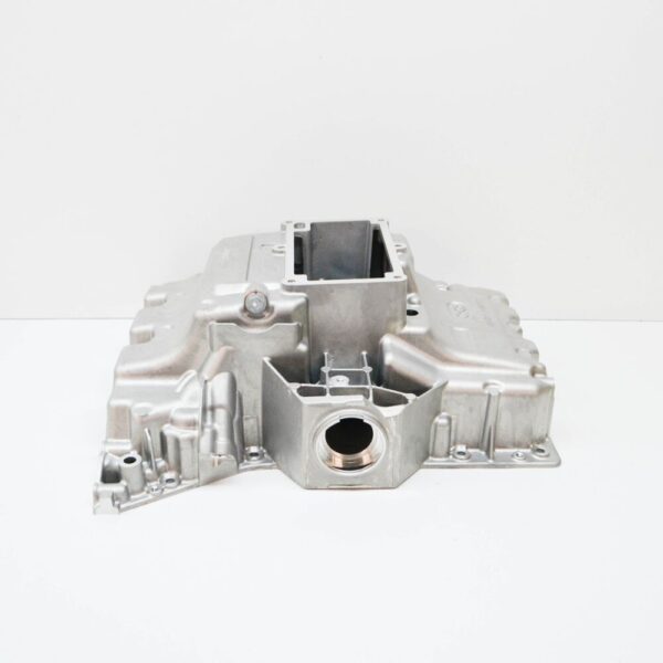 A6510102615 - NEW MERCEDES-BENZ C W204 ENGINE OIL PAN A6510102615