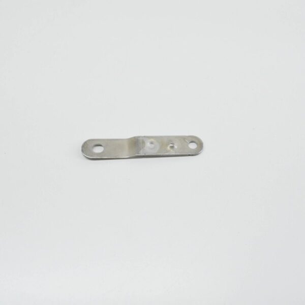 A6510982239 - Mercedes-Benz CLA C117 intercharge inlet tube holder A6510982239 new original