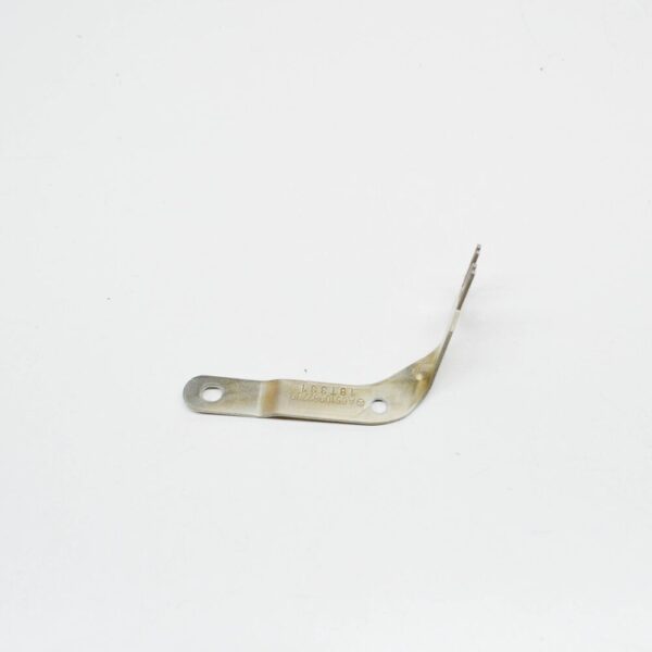 A6510982739 - NEW MERCEDES-BENZ CLA C117 CHARGE AIR PIPE BRACKET A6510982739 ORIGINAL