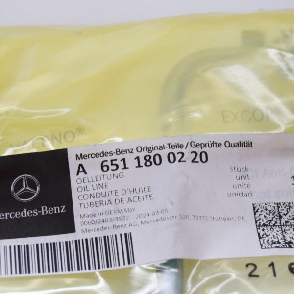 A6511800220 - MERCEDES-BENZ C W204 OIL LINE A6511800220 NEW GENUINE