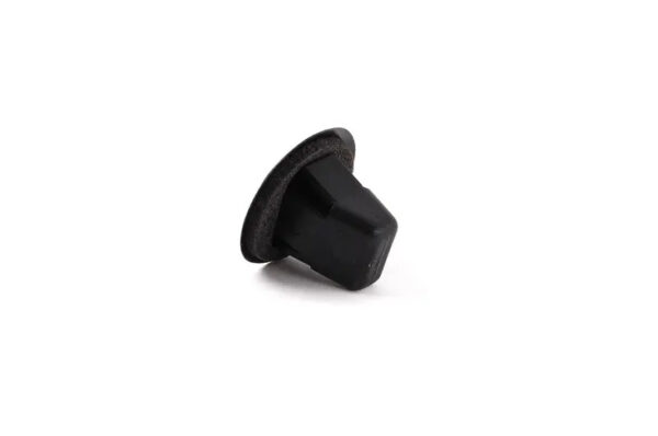 A6739880025 - NEW MERCEDES-BENZ SLK R170 FRONT FENDER LINER DOWEL A6739880025 ORIGINAL