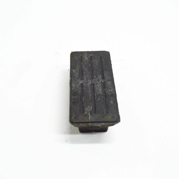 A9013220419 - NEW MB SPRINTER 903 FRONT AXLE LEFT SPRING BEARING A9013220419 OEM
