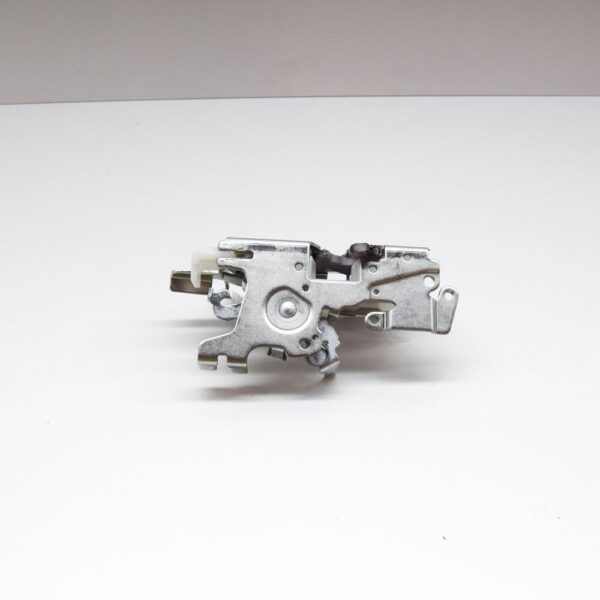 A9017201335 - NEW MERCEDES-BENZ VITO 638 FRONT RIGHT DOOR LOCK RHD A9017201335 ORIGINAL