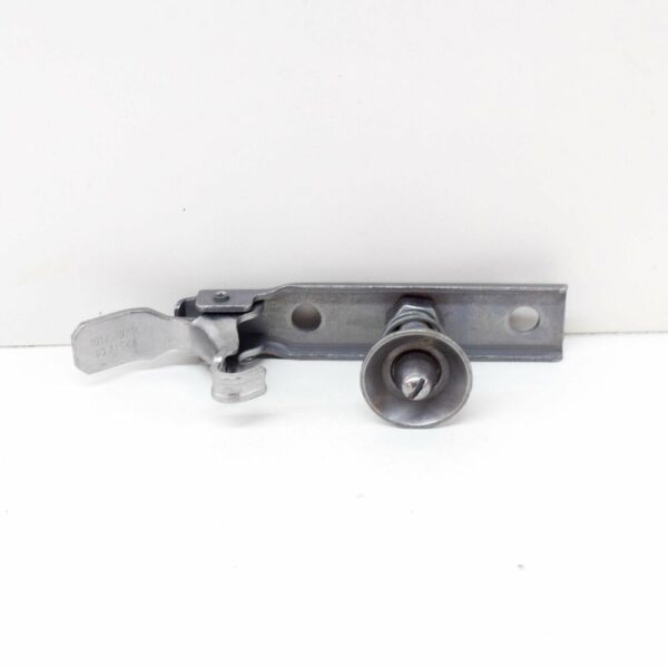 A9017500284 - NEW MERCEDES BENZ SPRINTER 903 BONNET LATCH UPPER PART A9017500284