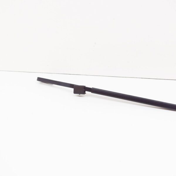 A9018200344 - NEW MB SPRINTER 903 WINDSHIELD RIGHT WIPER ARM RHD A9018200344 OEM