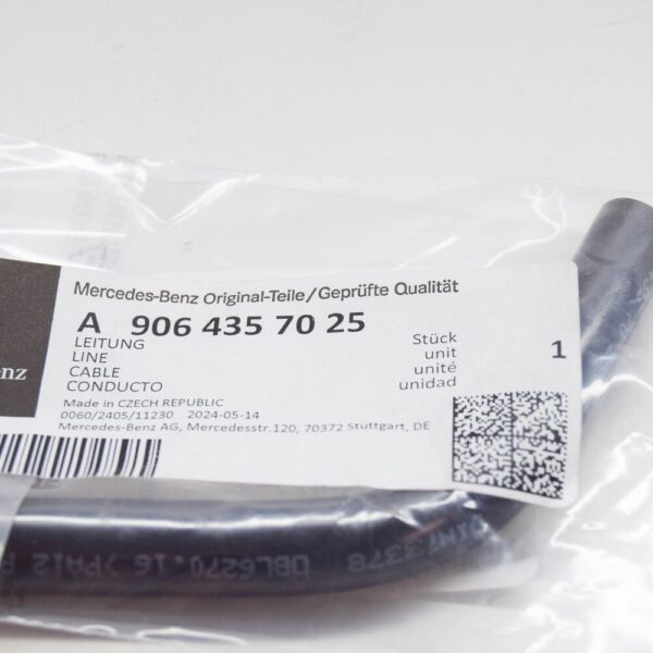 A9064357025 - MB SPRINTER W906 T-Piece To Brake Booster Line LHD A9064357025 NEW GENUINE
