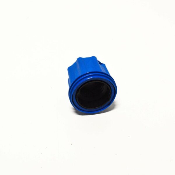 A9064700400 - NEW MERCEDES BENZ SPRINTER 906 PETROL FOR TANK ADBLUE CAP A9064700400 GENUINE