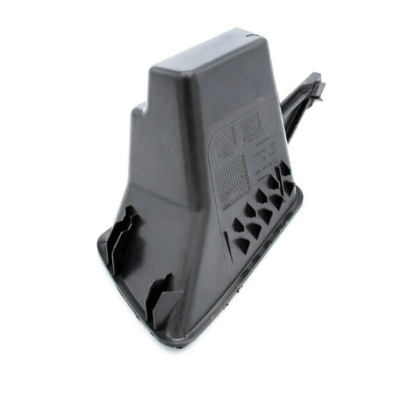 A90668904379B27 - NEW MB SPRINTER W906 FRONT LONG-RANGE NOZZLE RIGHT COVER A90668904379B27