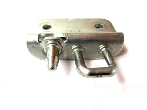 A9067400032 - New OEM MERCEDES BENZ Sprinter 906 Rear Trunk Door Lock Striker A9067400032 OEM