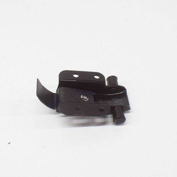 A9067600428 - NEW MERCEDES BENZ SPRINTER 906 REAR DOOR STRAP BRACKET A9067600428 ORIGINAL