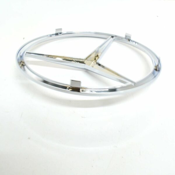 A9068170016 - NEW MB SPRINTER 906 FRONT RADIATOR GRILLE EMBLEM BADGE A9068170016 OEM
