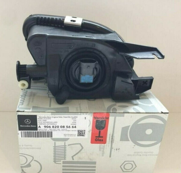 A906820085664 - NEW MERCEDES-BENZ SPRINTER W906 FRONT LEFT FOG LIGHT A906820085664 ORIGINAL