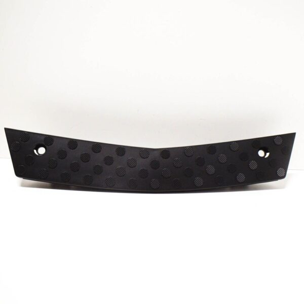 A90688504119B51 - NEW MB SPRINTER 906 FRONT BUMPER LOWER GRILLE A90688504119B51 ORIGINAL