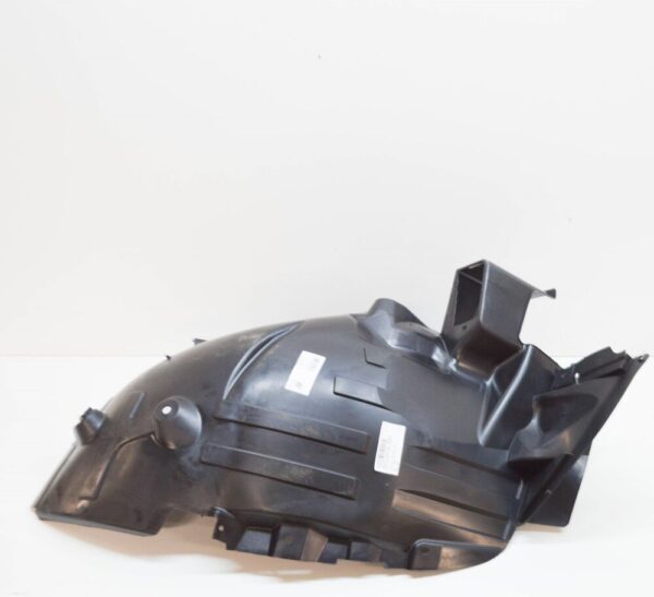 A9076840100 - NEW MB SPRINTER 907 FRONT RIGHT WHEEL HOUSE LINER FRONT PART A9076840100