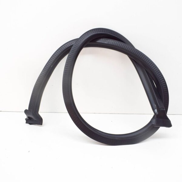 A9077820100 - MERCEDES-BENZ SPRINTER W907 Rear Left Door Rubber Seal A9077820100 NEW GENUINE