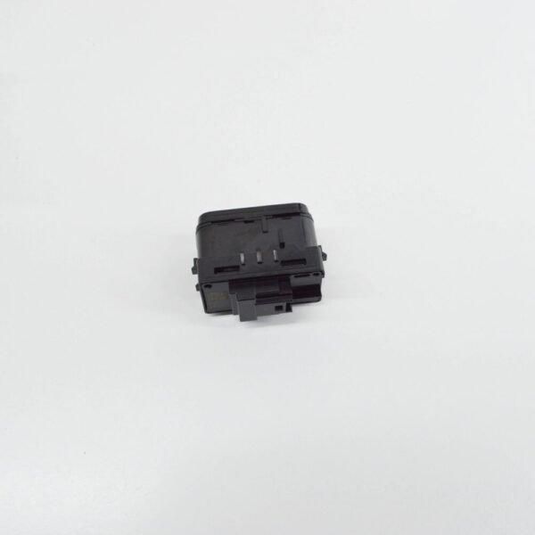 A9079050504 - MERCEDES-BENZ SPRINTER 907 Front Door Window Switch A90790505049051 NEW GENUINE