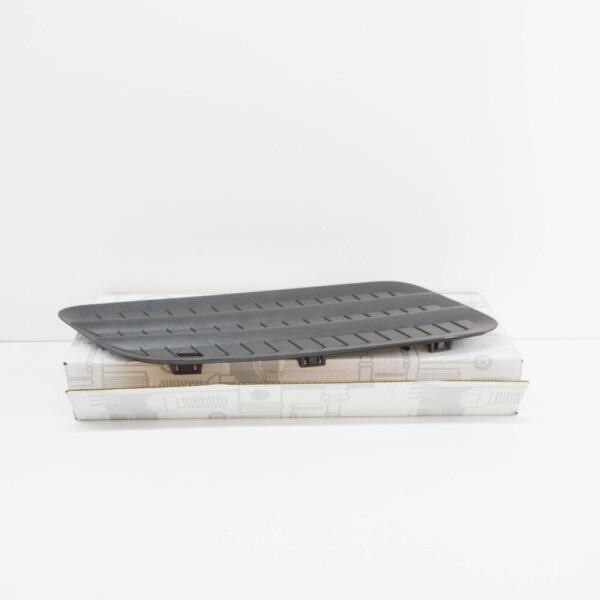 A91083605009051 - MB Sprinter W907 bonnet right radiator grille LHD A91083605009051 NEW ORIGINAL