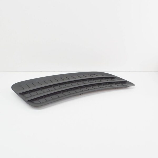 A91083605009051 - MB Sprinter W907 bonnet right radiator grille LHD A91083605009051 NEW ORIGINAL