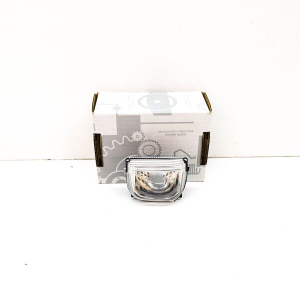 A9109064700 - MB Sprinter W910 Indicator Front Left in Mirror A9109064700 NEW