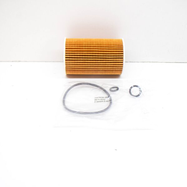 03L115562 - NEW AUDI Q5 8R OIL FILTER WITH GASKET 03L115562 ORIGINAL