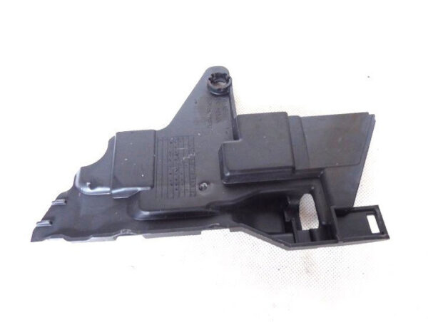 04L109145 - NEW AUDI A1 8X TOOTHED BELT COVER PLATE 04L109145 ORIGINAL