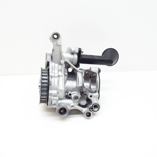 04L145208T - NEW VW ARTEON 3H7 OIL PUMP WITH INTEGRATED VACUUM PUMP 04L145208T ORIGINAL