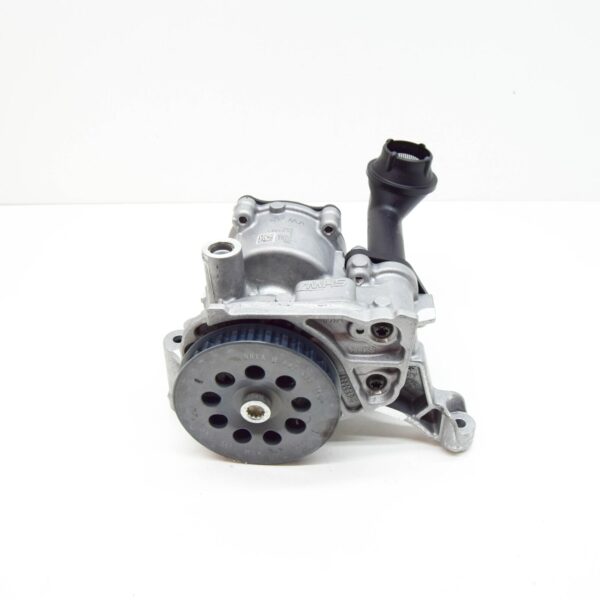 04L145208T - NEW VW ARTEON 3H7 OIL PUMP WITH INTEGRATED VACUUM PUMP 04L145208T ORIGINAL
