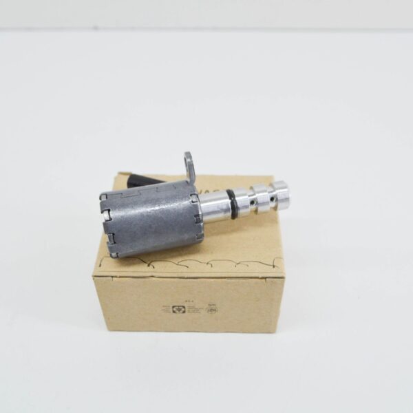 04L906455J - AUDI A3 Sportback 8V Engine Oil Pump Operating Valve  04L906455B ORIGINAL