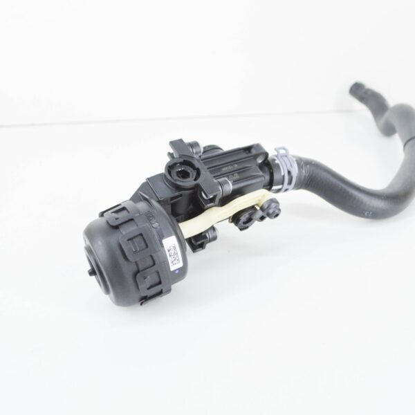 057121737P - NEW AUDI Q8 4MN COOLANT REGULATOR REGULATING VALVE 057121737P ORIGINAL