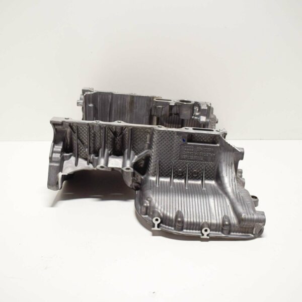 059103601CJ - NEW AUDI Q5 8R ENGINE OIL PAN 059103601CJ ORIGINAL