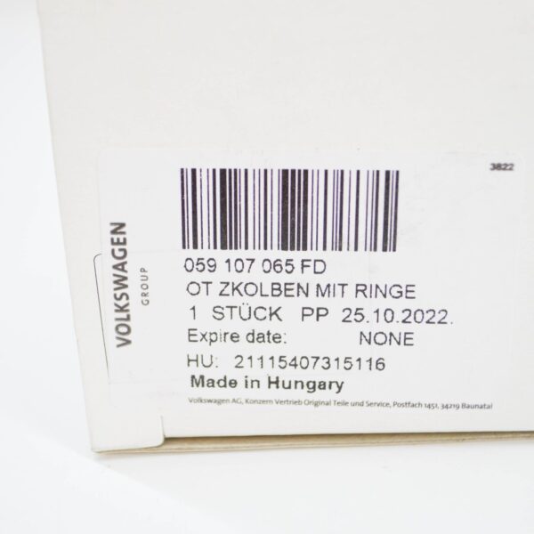 059107065FD - NEW VOLKSWAGEN TOUAREG 7P ENGINE PISTON 059107065FD ORIGINAL